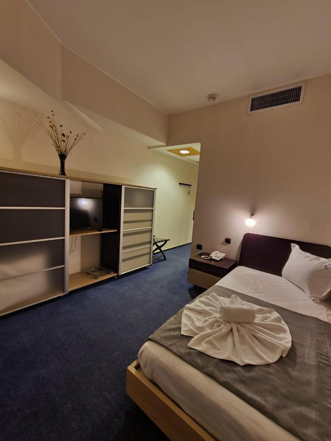 Hotel Mojo Bukareszt Zewnętrze zdjęcie